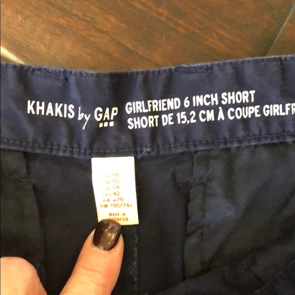 Navy blue shorts from GAP - Picture 2 of 6